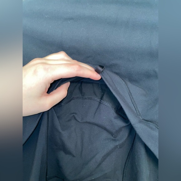 Lululemon Athletic Zip up. Never worn - Picture 5 of 6